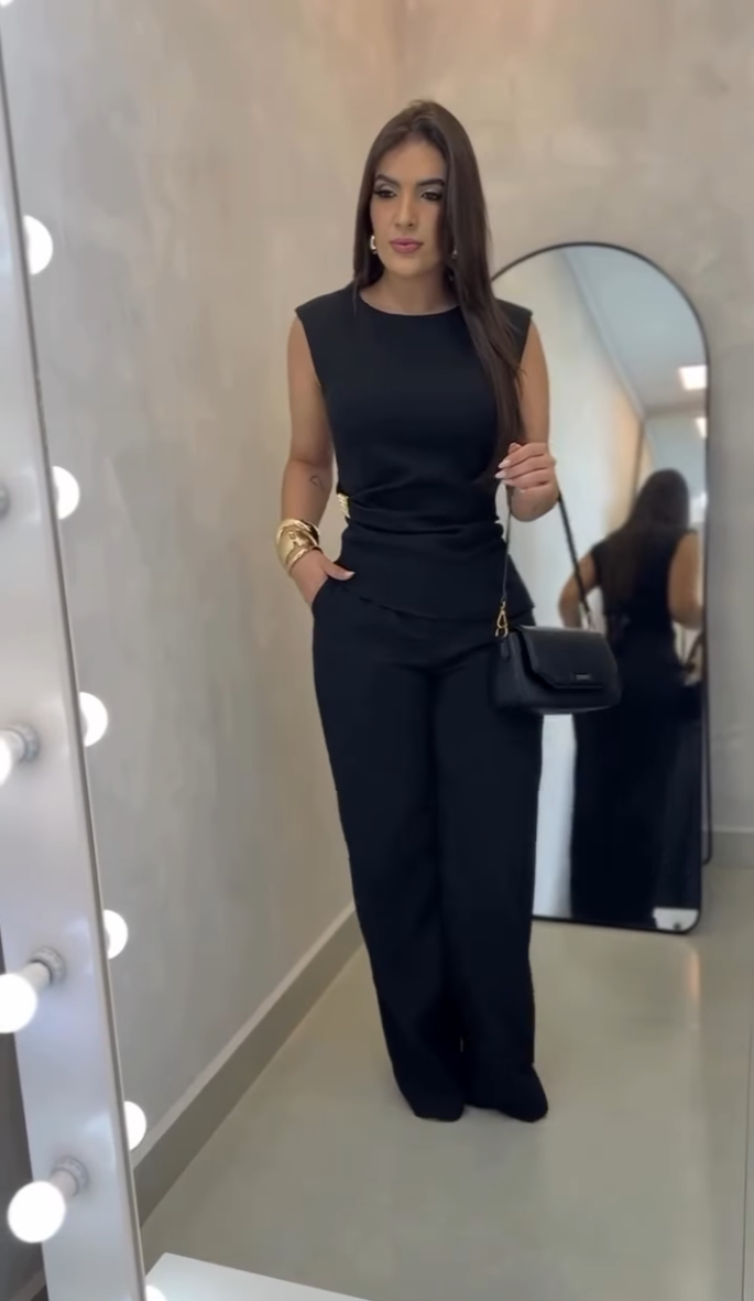 Conjunto Isis